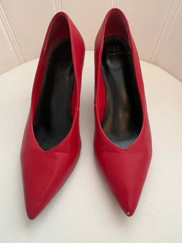 Marks & Spencer Vintage M&S Collection Red Pointed Toe Court Heels UK 4 Stiletto Pumps Classic Retro Shoes