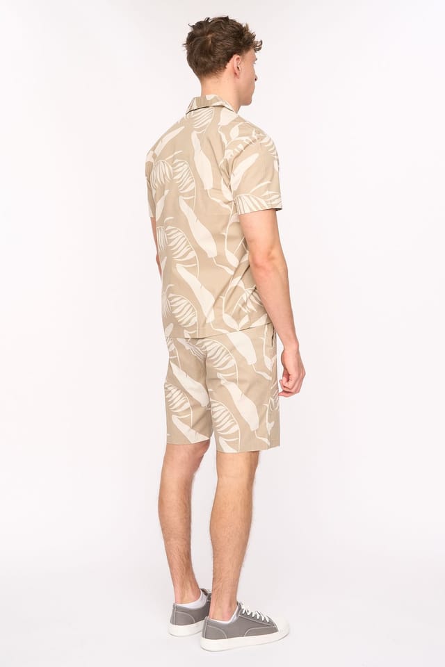 Duck&Cover Duck&Cover Men's Hopkinton Lightweight Cotton-Stretch Co-ord Set in Light Stone - 3