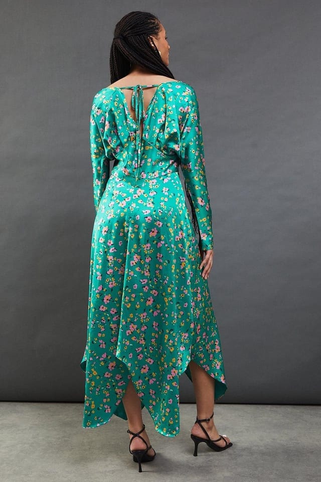Warehouse Warehouse Women's Floral Satin Batwing Waisted Hanky Hem Midi Dress in Green - 3