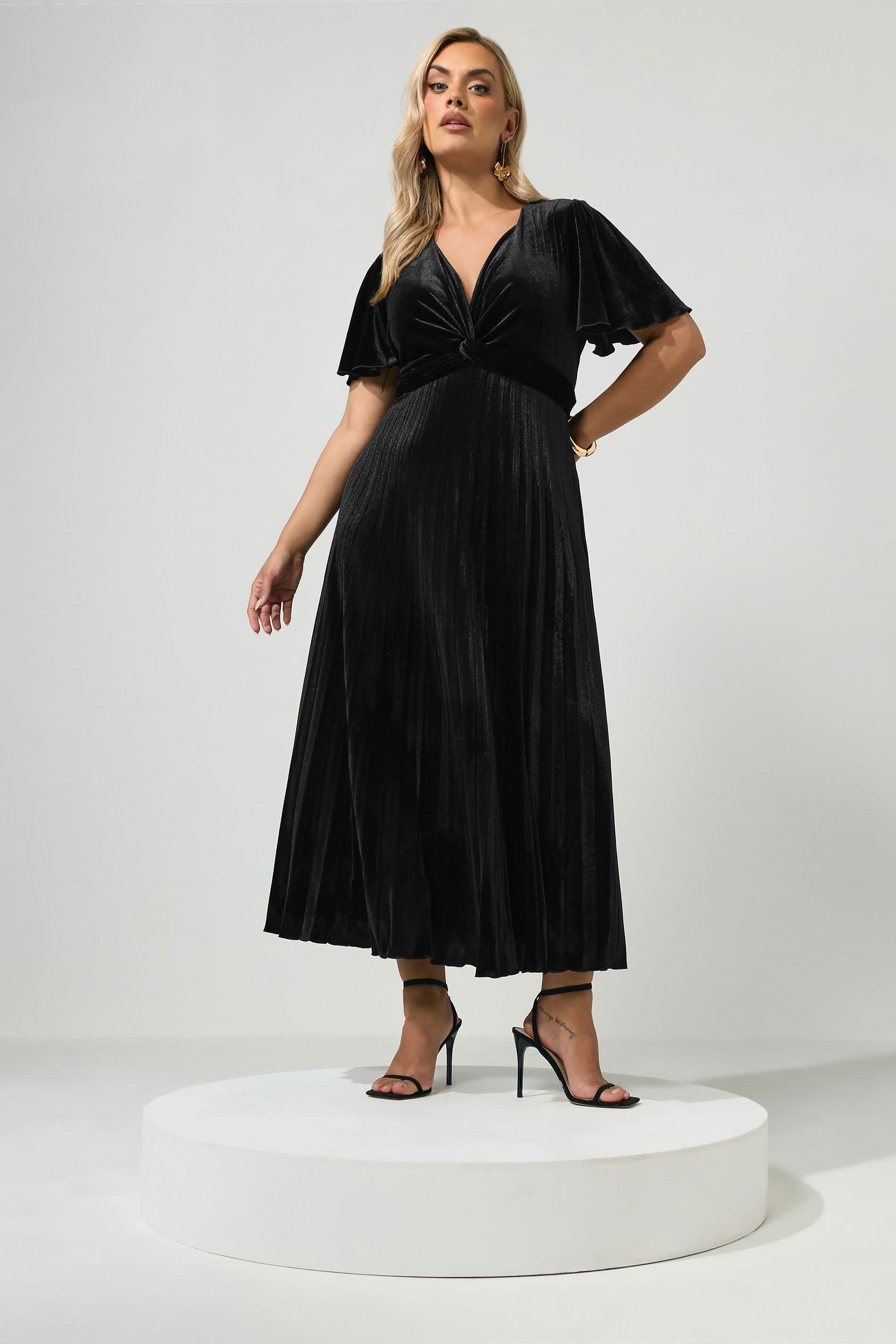 Yours Yours Women's Midi Knot Dress in Black
