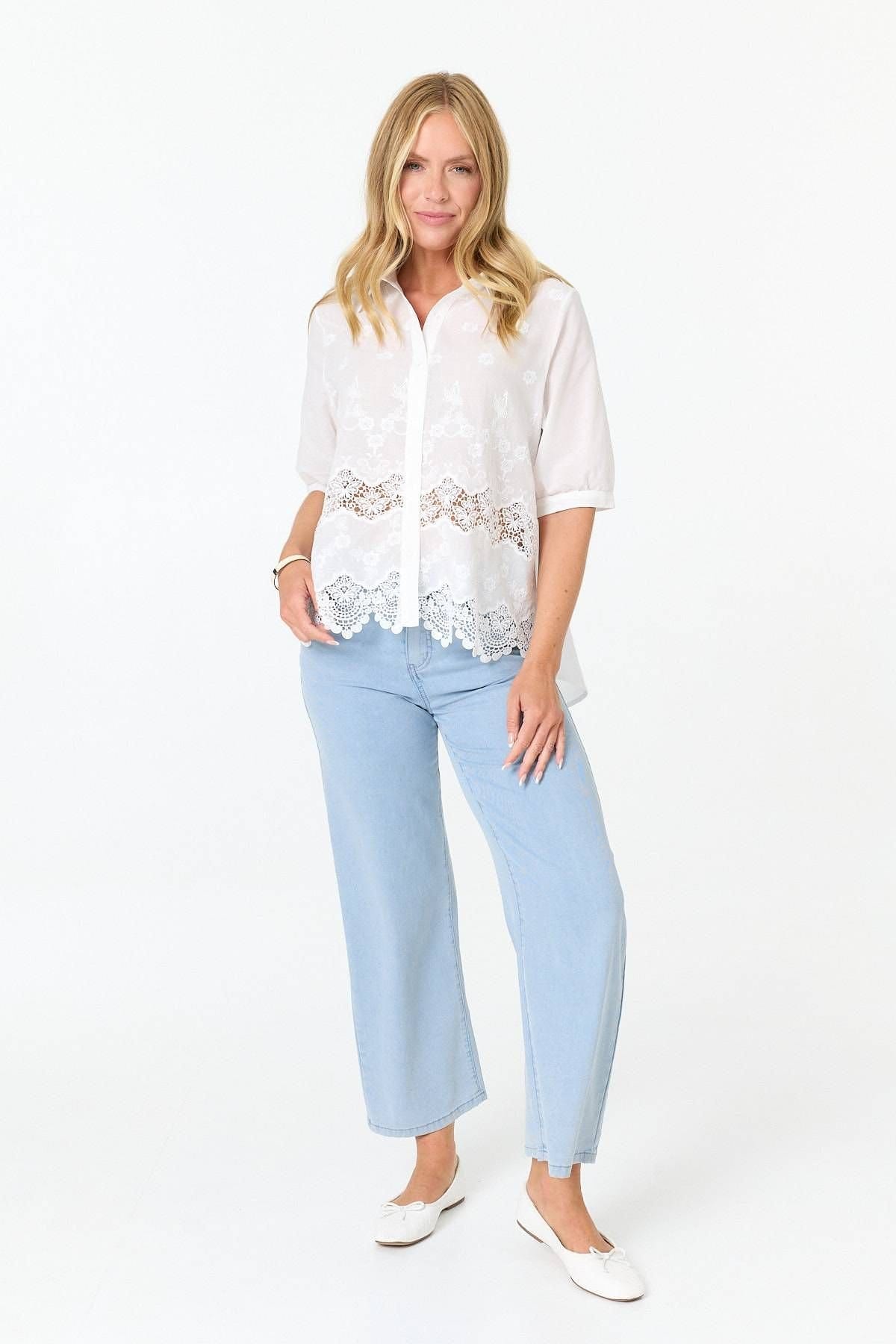 Izabel London Izabel London Women's Lace Hem Relaxed 3/4 Sleeve Shirt in White - 4
