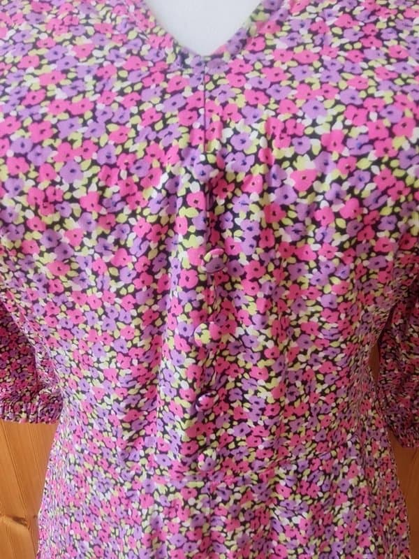 Zara Zara small s ditsy floral playsuit Black pink summer holiday size 8 puff sleeve retro 90's