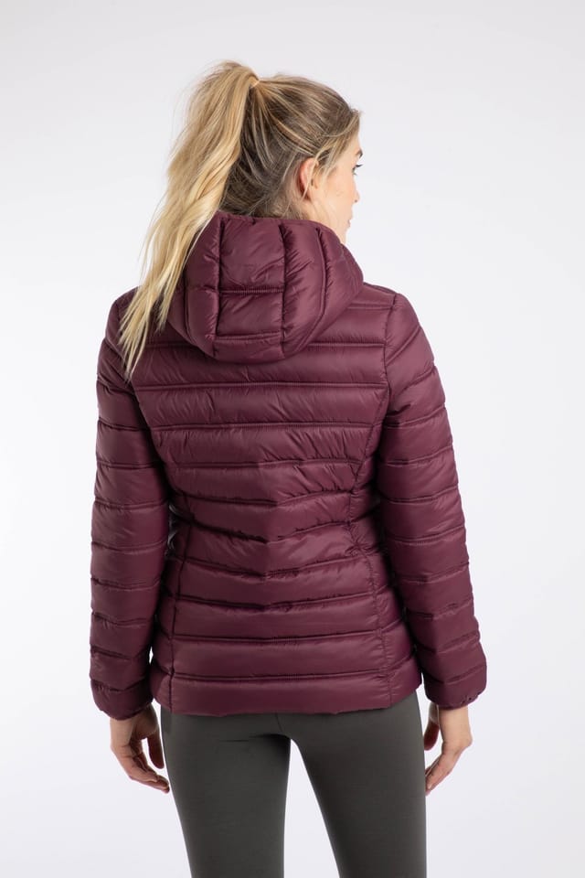 Weird Fish Weird Fish Women's Eshka Lightweight Padded Jacket in Aubergine - 3