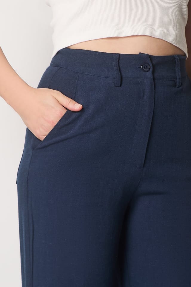 SOLO SOLO Women's Linen Trousers in Navy - 3