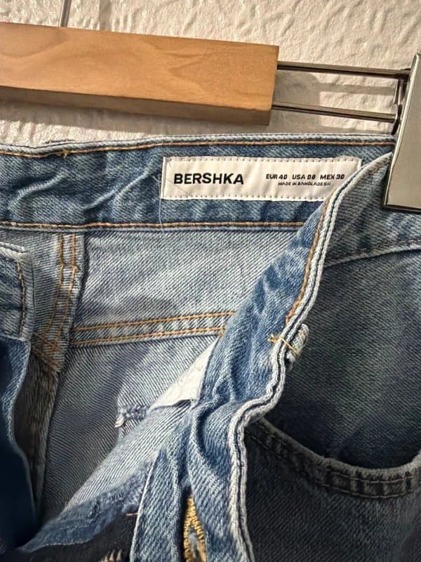 Bershka Bershka loose shorts size 12