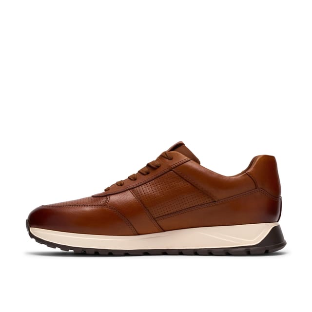 Clarks Clarks Men's Radwell Tie Tan Leather Trainers, Lace Up in Brown - 3