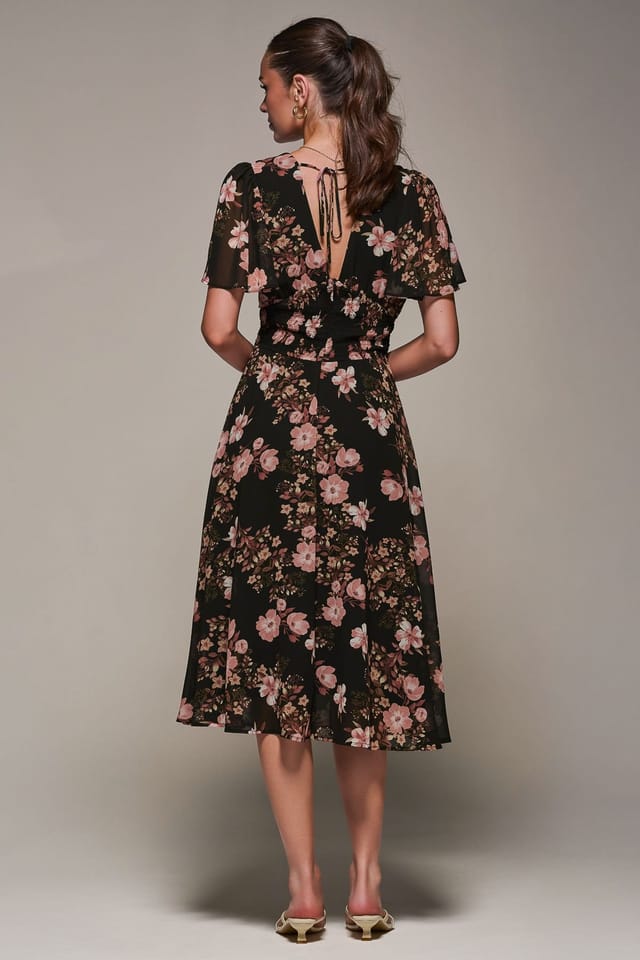 Jolie Moi Jolie Moi Women's Chiffon Tie Back Detail Midi Dress in Black - 2