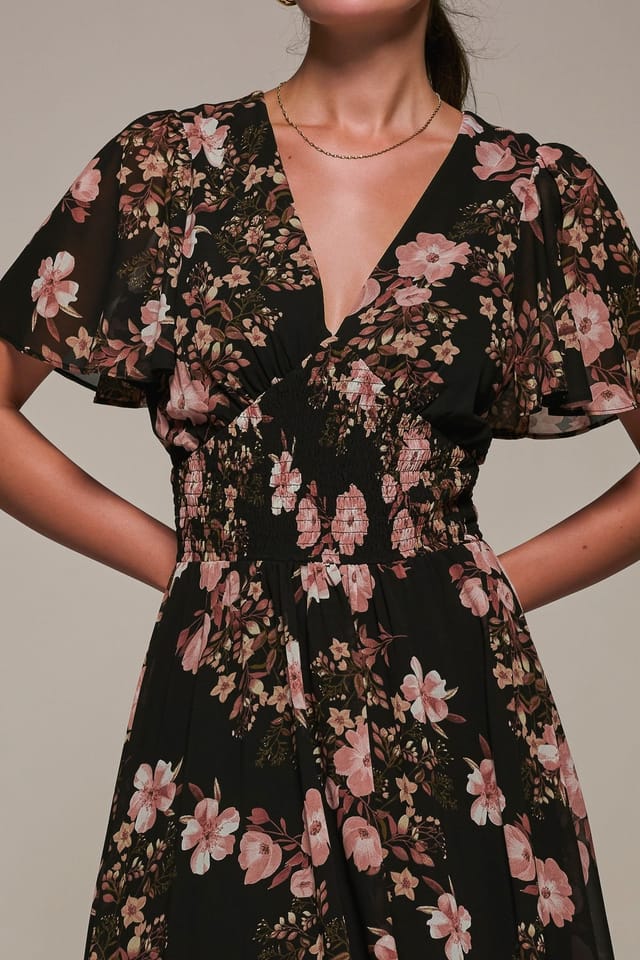 Jolie Moi Jolie Moi Women's Chiffon Tie Back Detail Midi Dress in Black - 3