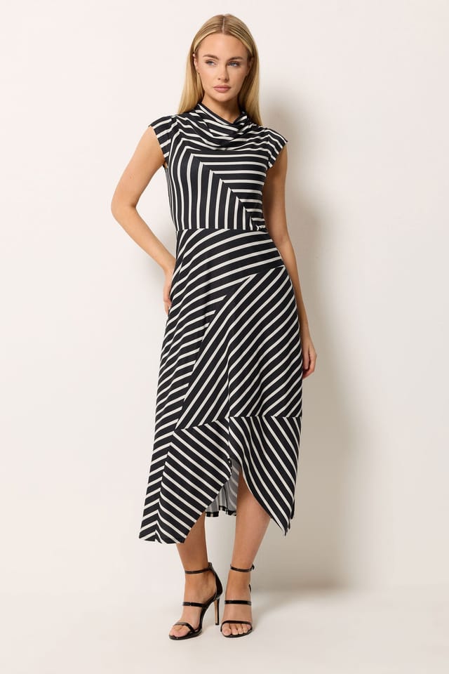 Star By Julien Macdonald Star by Julien Macdonald Women's Stripe Maxi Dress in Black - 3
