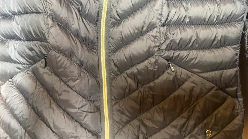 Next Next black padded hooded jacket – size 12