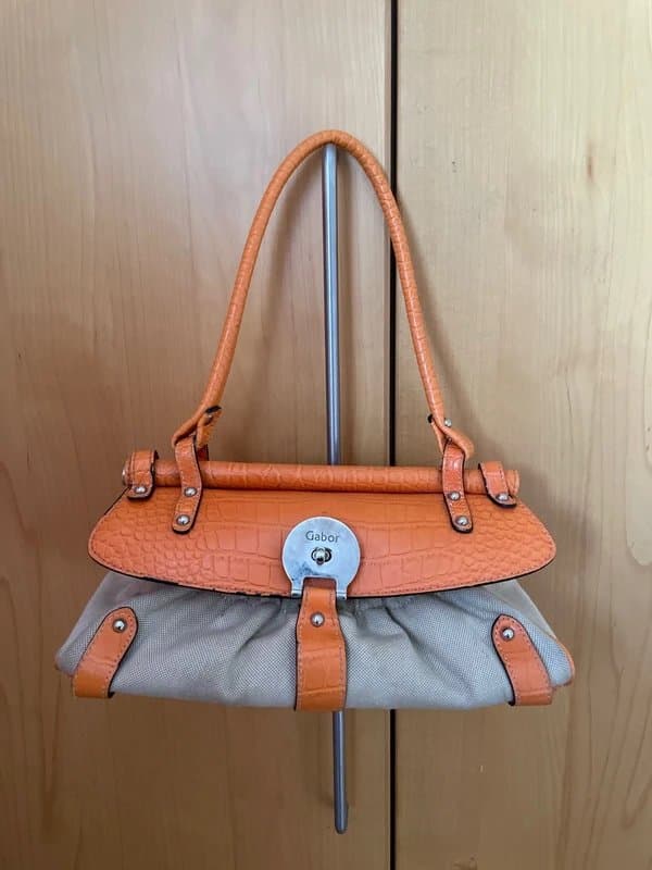 Gabor y2k 2000s 00s vintage old gabor designer look orange beige silver detailing zip guess chloe