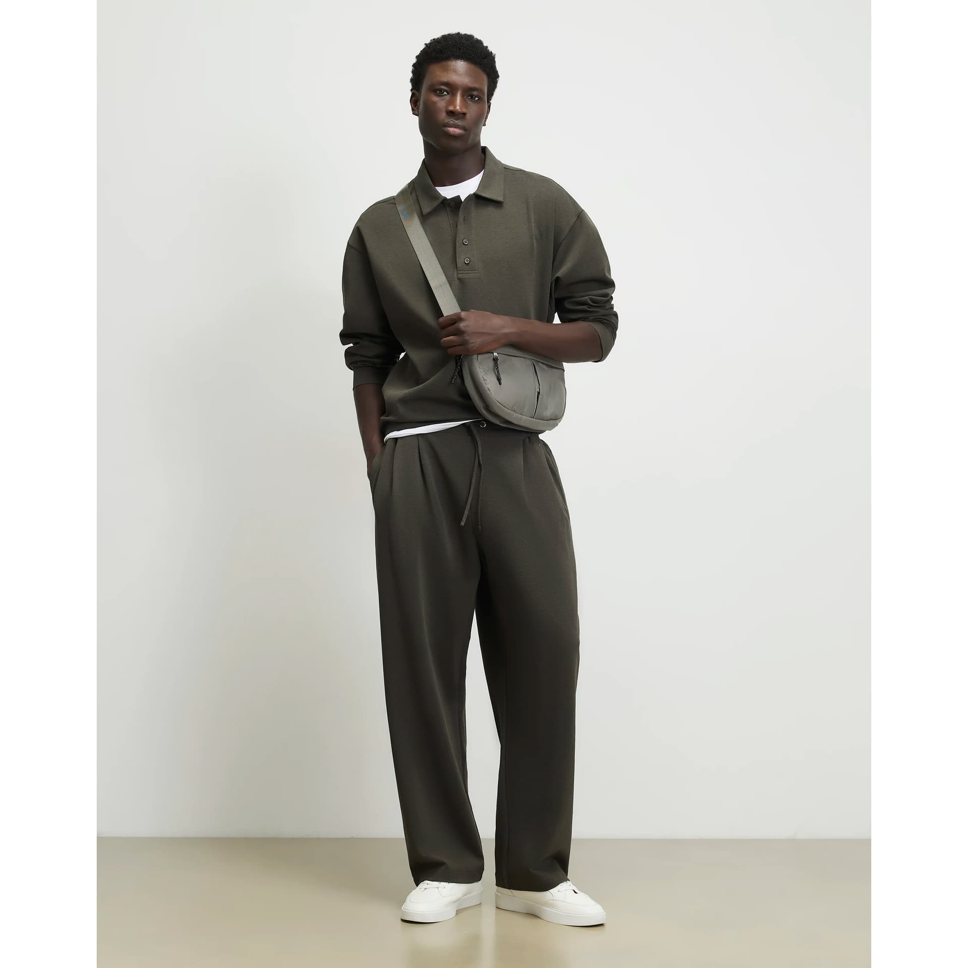 River Island Mens River Island Khaki Wide Leg Pleated Joggers