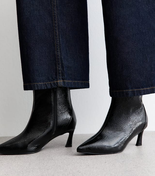 New Look Women's Wide Fit Faux Leather Textured Pointed Toe Ankle Boots Vegan New Look - 3