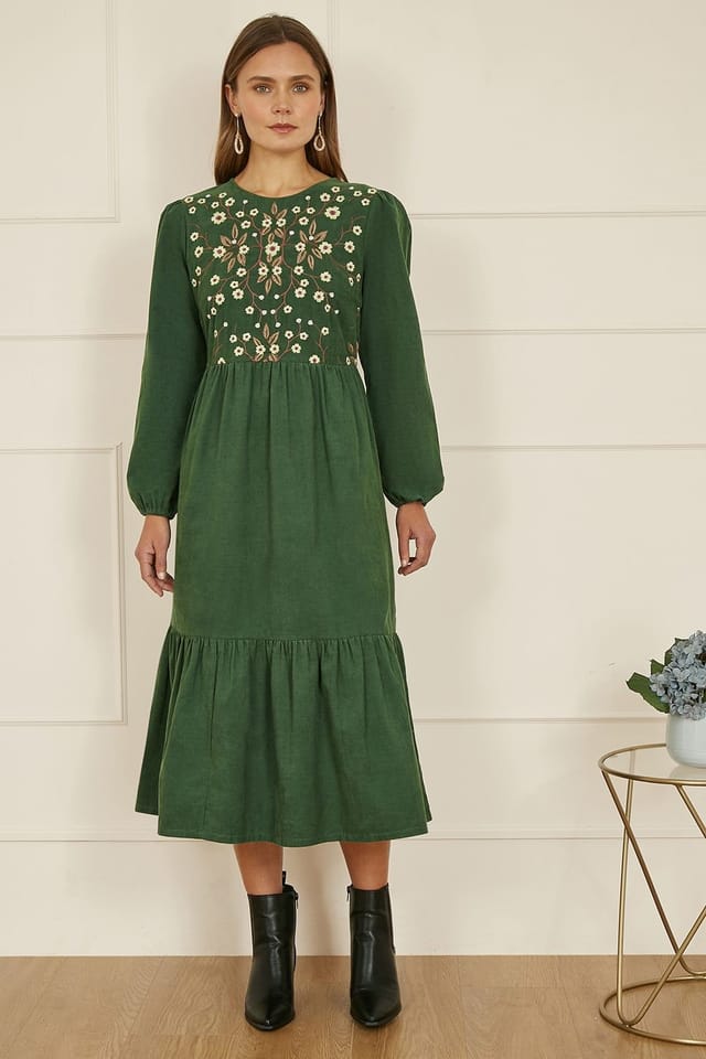 Yumi Yumi Women's Green Long Sleeve Midi Dress With Floral Embroidery Bodice - 2