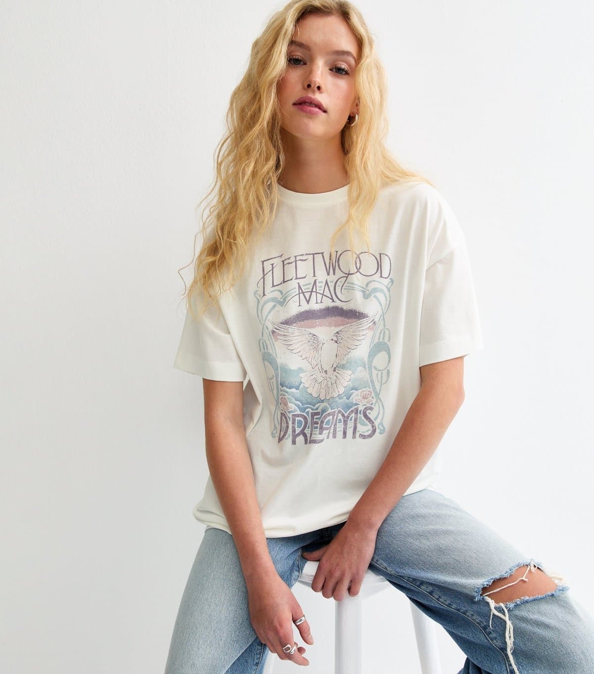 New Look New Look White Fleetwood Mac Dreams Print Oversized T-Shirt