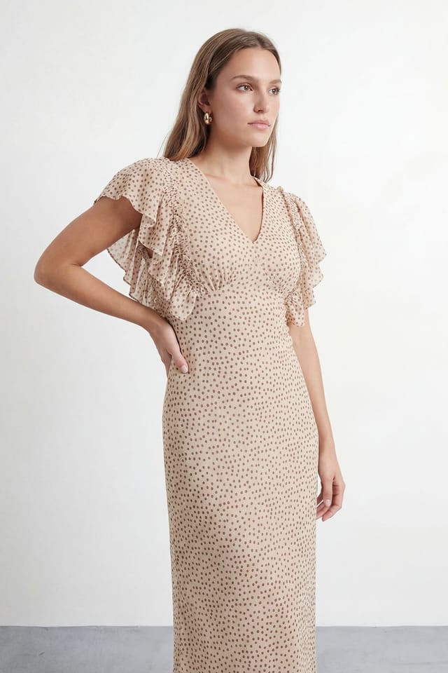 Warehouse Warehouse Women's Petite Polka Dot Print Ruffled Sleeve V Neck Maxi Dress in Ivory - 2