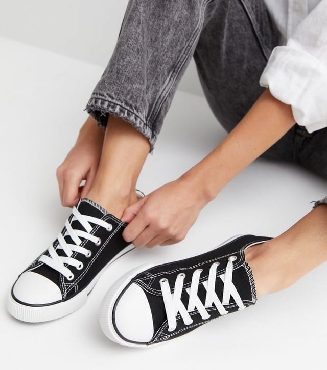 New Look Women's Black Canvas Lace Up Trainers Vegan New Look - 2