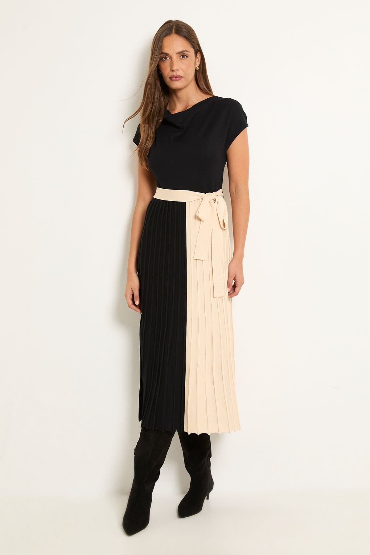 Wallis Wallis Women's Tie Waist Pleated Skirt Knitted Midi Dress in Stone