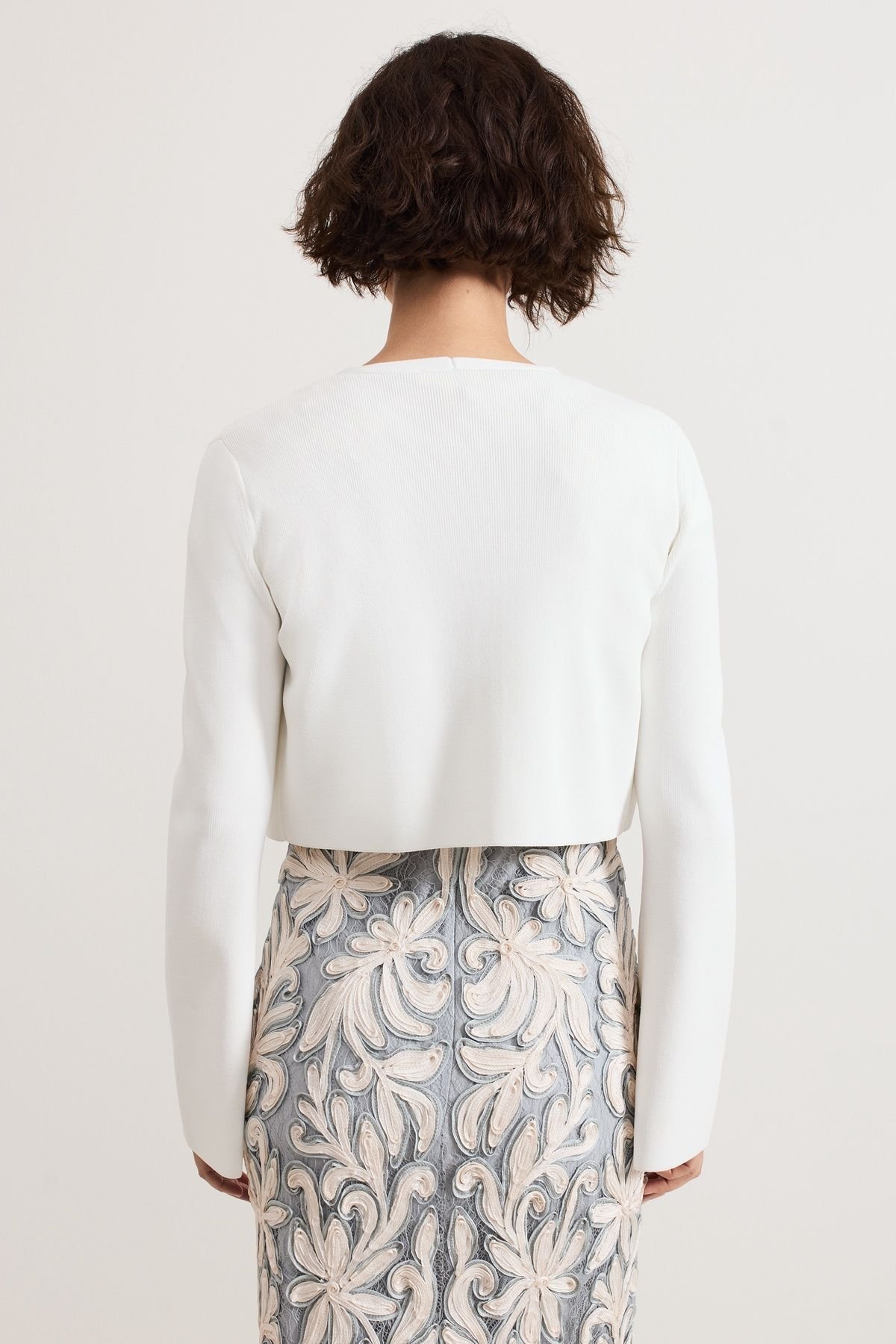 Phase Eight Phase Eight Women's Yasmin Cropped Cardigan in White - 3