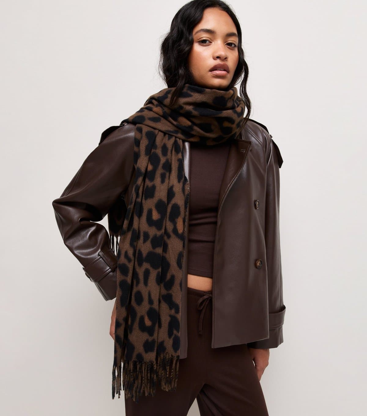 New Look Brown Leopard Print Knitted Scarf New Look