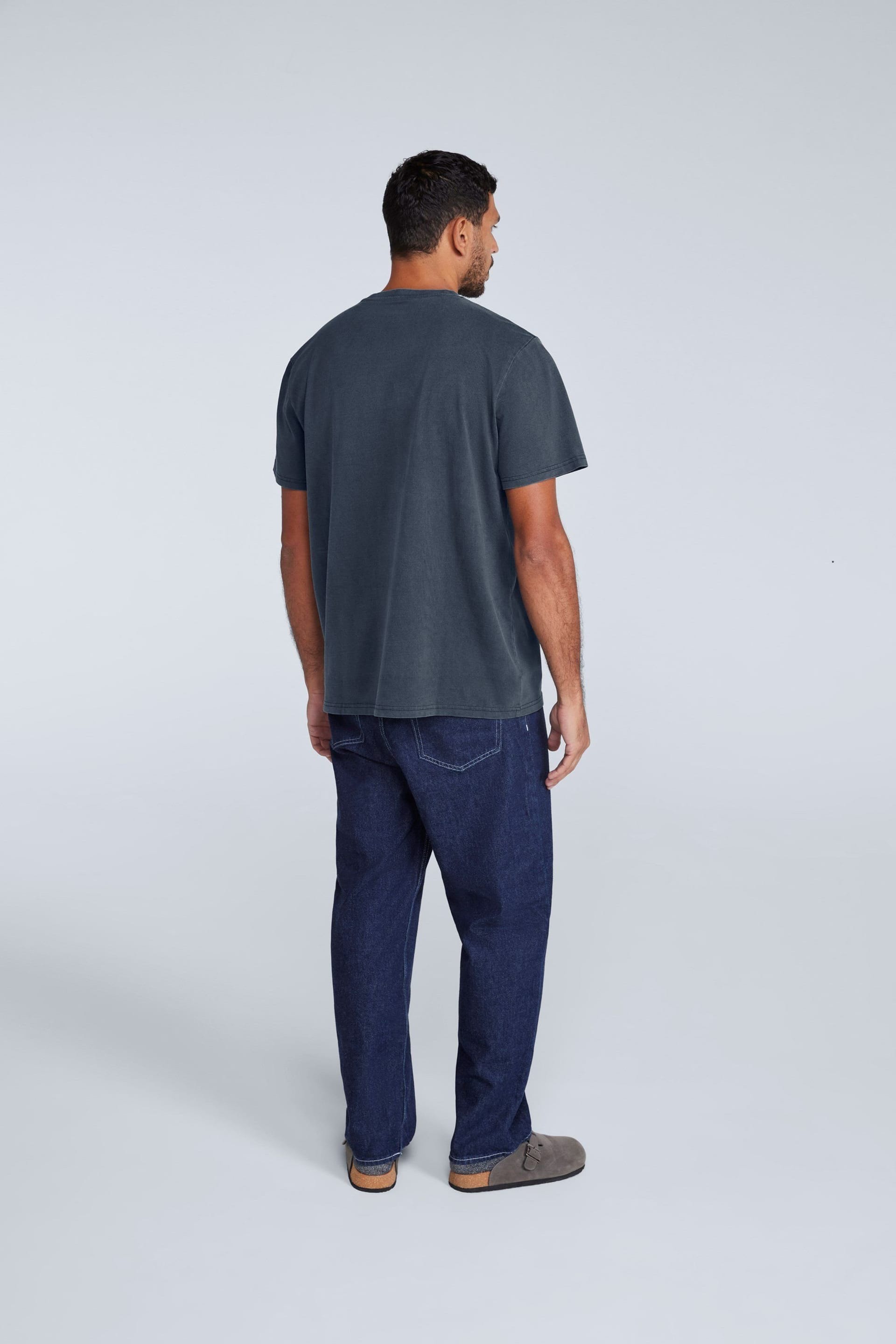 Animal Animal Men's 'Chase' Graphic Cotton Casual Short Sleeve Lightweight Top in Navy - 4