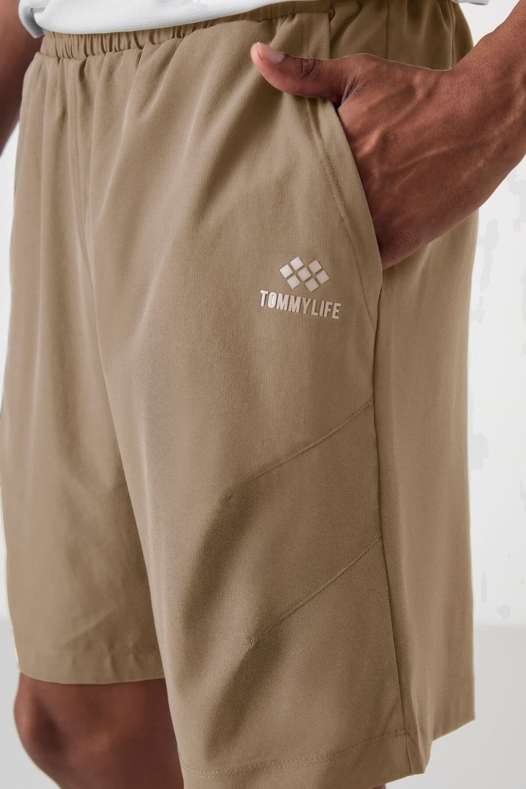 Tommy Life Tommy Life Men's Short Woven Pull-on Shorts in Khaki - 4