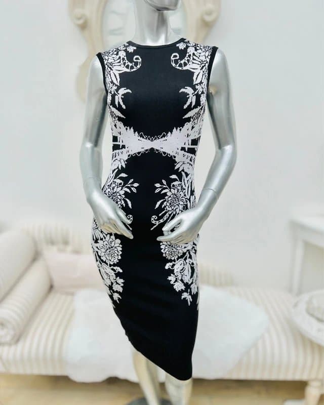 Karen Millen Karen Millen knit bodycon black & dress 10