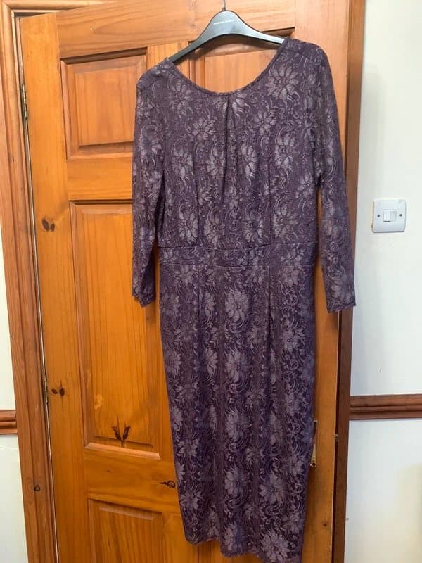 Dorothy Perkins Plum Lace Dress
