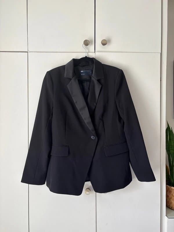 ASOS ASOS design black tuxedo blazer M