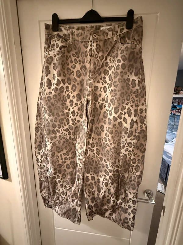 Bershka Leopard print jeans