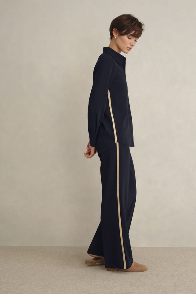 Hobbs London Hobbs London Women's Hadley Stripe Detail Shirt in Dark Navy - 3