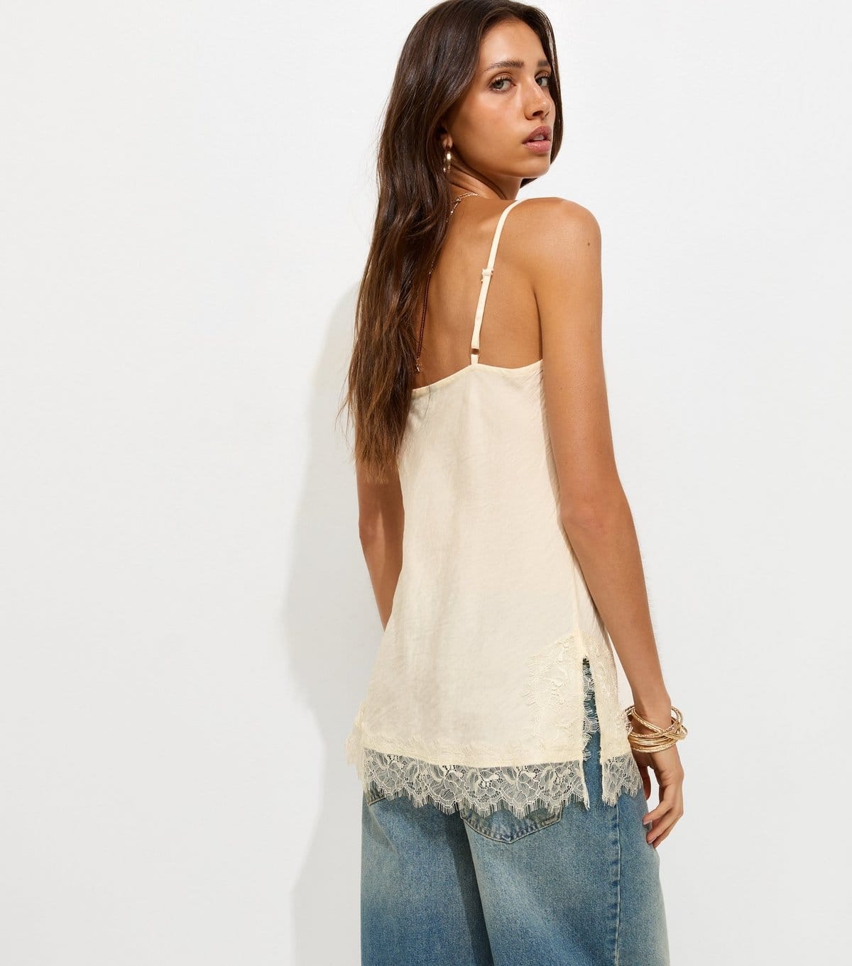 New Look Women's Off White Lace Trimmed Longline Cami Top New Look - 4