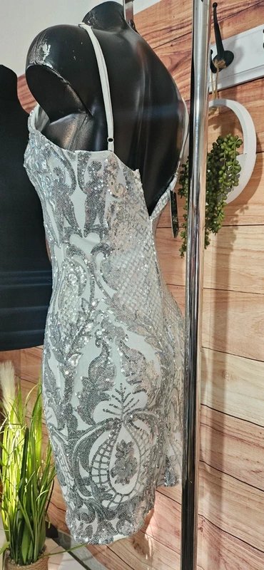 Quiz Bnwt glitzy glamorous silver sequin mini dress size 6 - 1