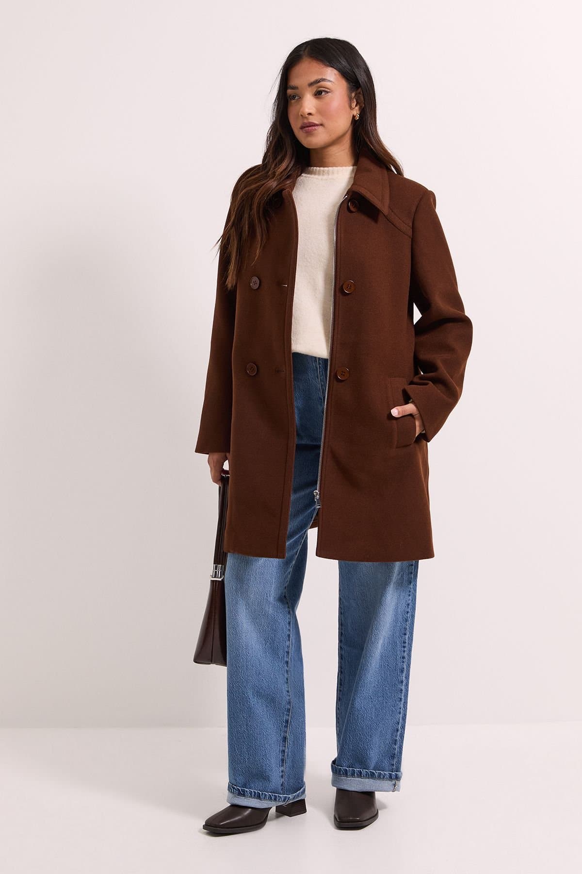 Dorothy Perkins Dorothy Perkins Women's Petite Short Faux Wool Dolly Coat in Chocolate