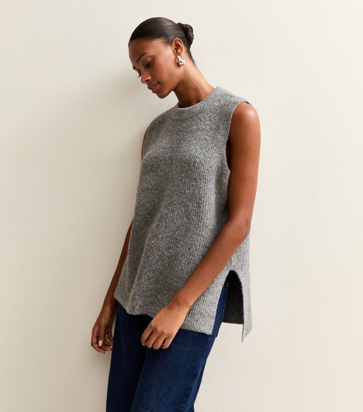 New Look Women's Mid Grey Ribbed Crew Neck Vest New Look