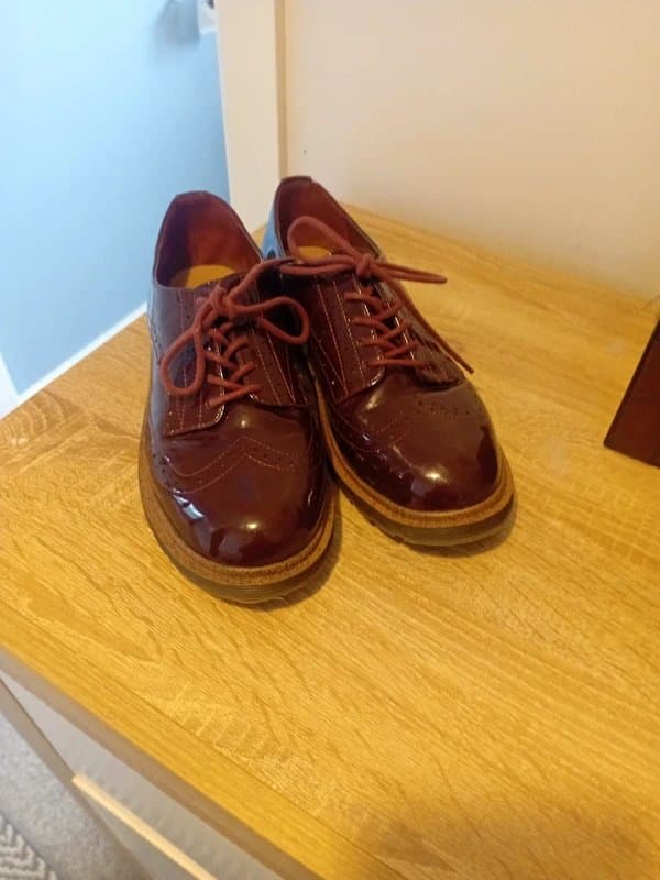 New Look New Look Size 6 Burgundy Patent Leather Brogues