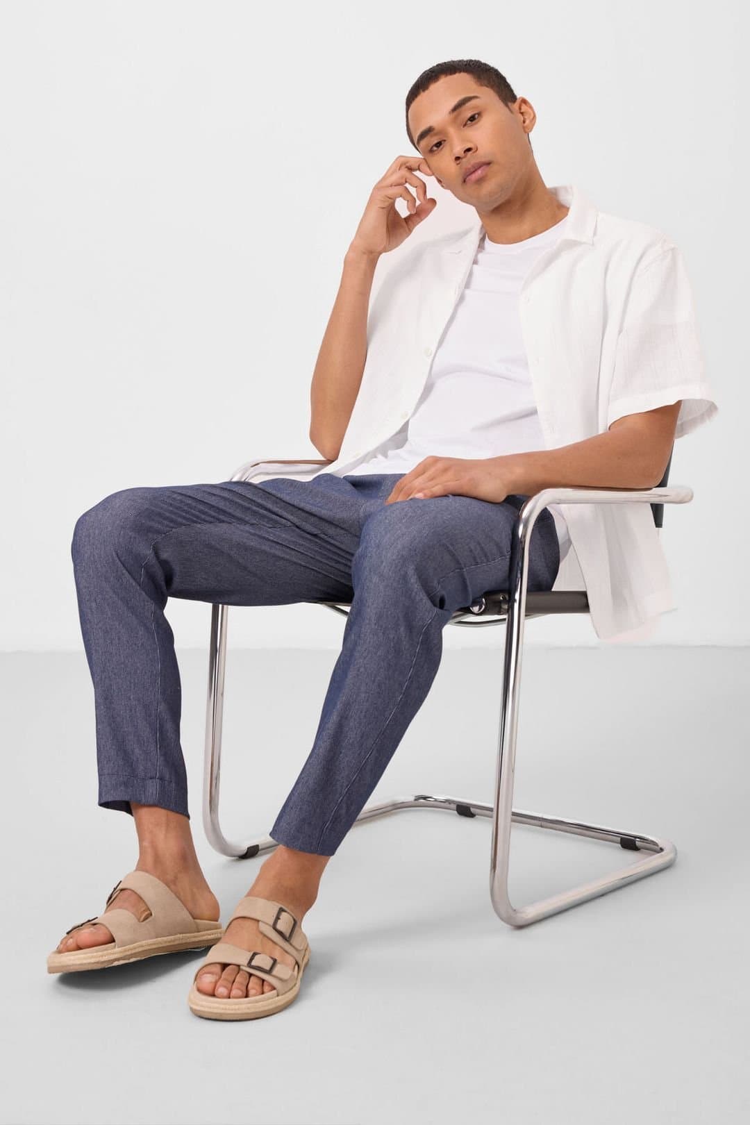 Tommy Life Tommy Life Men's Straight-Leg Gabardine Chinos in Mid Navy