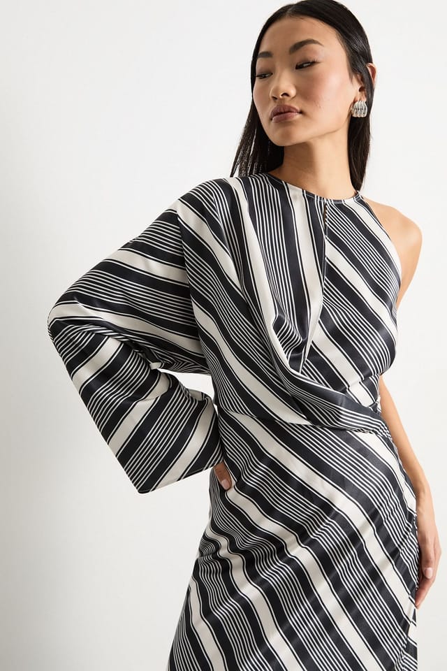 Warehouse Warehouse Women's Petite Printed One Shoulder Twist Front Keyhole Satin Maxi Dress in Stripe - 2