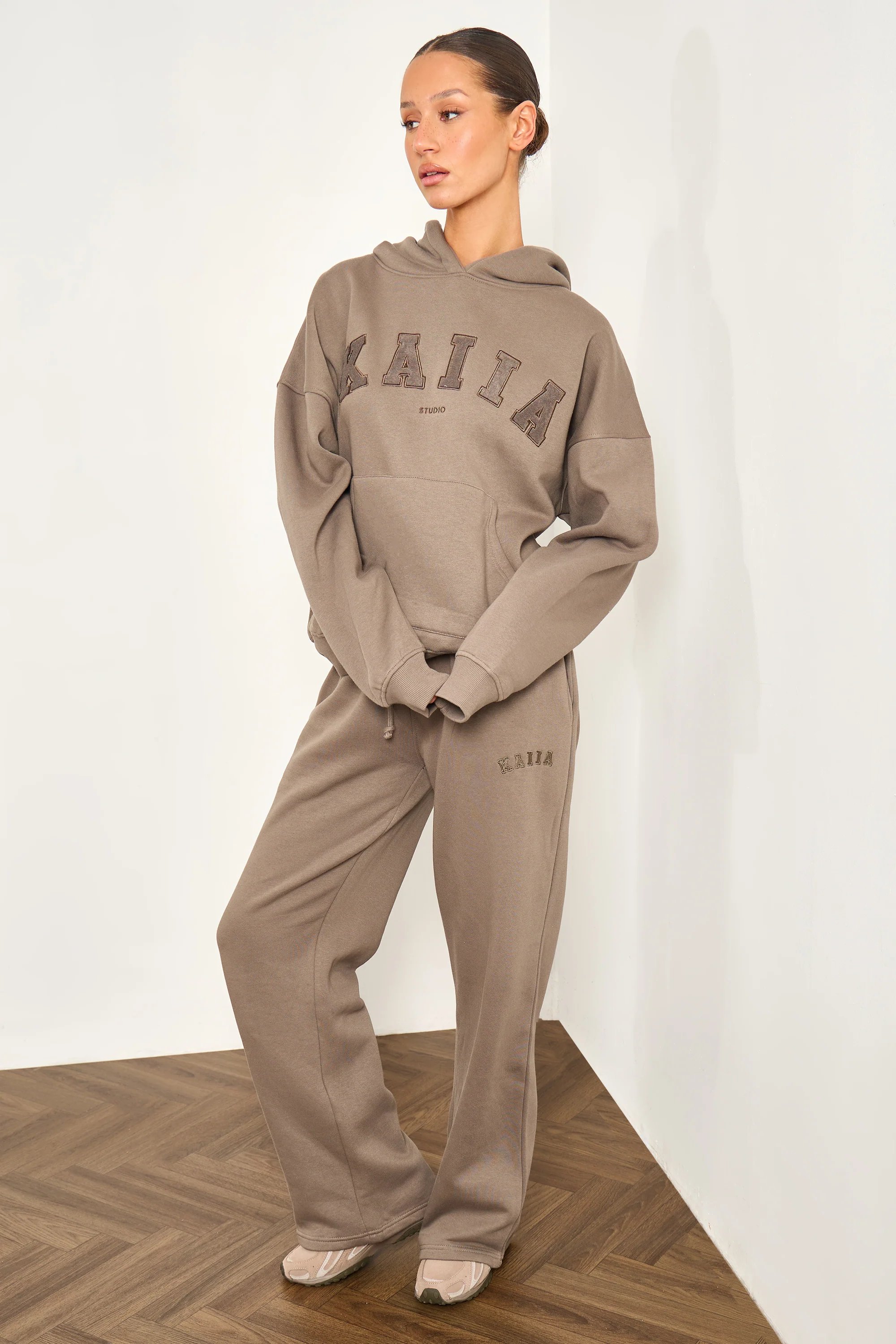 Kaiia Kaiia Studio Oversized Hoodie Grey Taupe - 3