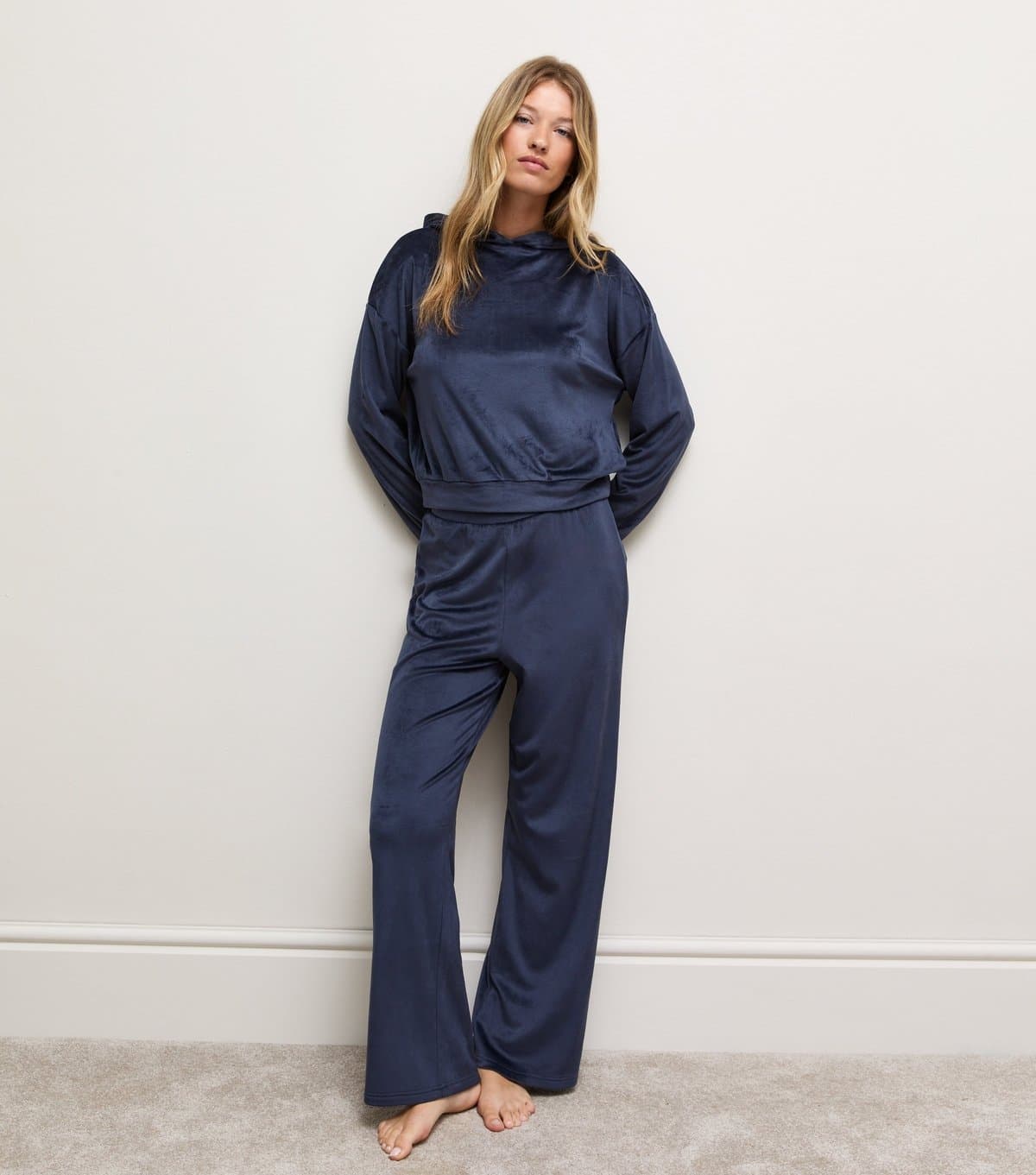 New Look Women's Navy Velour Wide Leg Trousers New Look