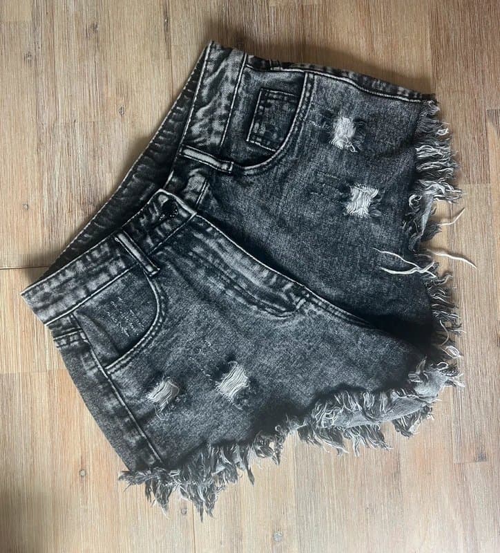 Shein SHEIN Black Acid Wash Distressed Ripped Denim Shorts with Frayed Hem Size S UK 8