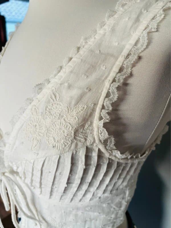 Zara BNWT Zara white pintuck cotton & lace cami crop top - size S