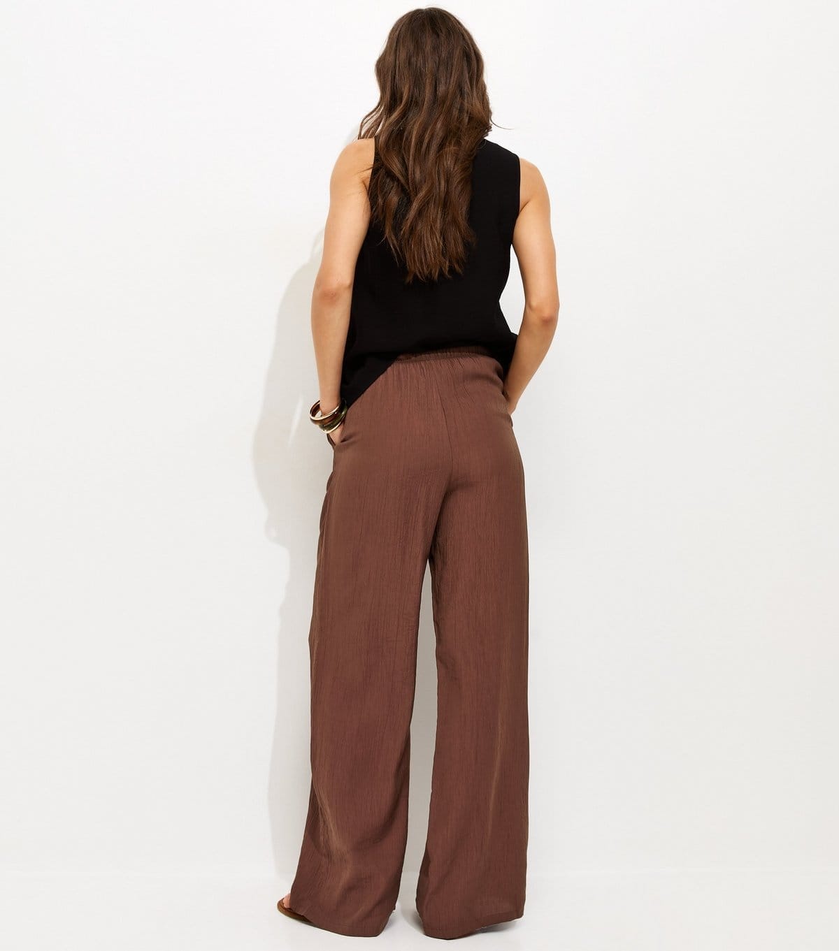 New Look Women's Tall Dark Brown Crinkle Texture Wide Leg Trousers New Look - 4