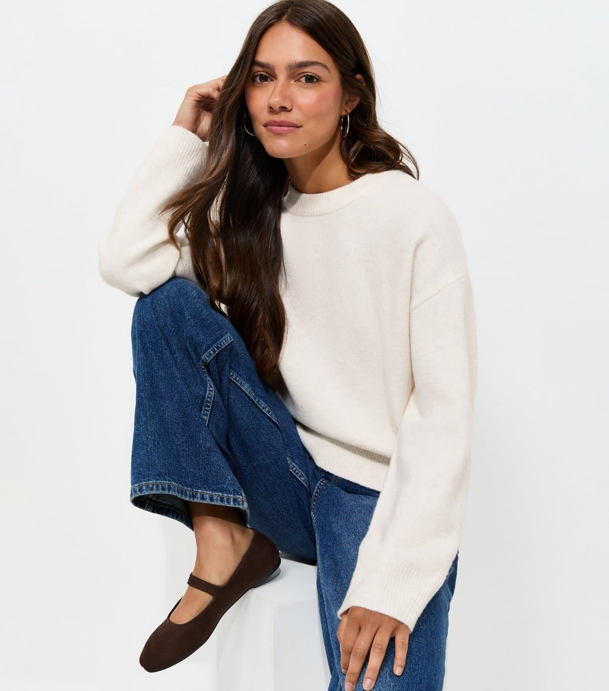 New Look Women's Petite Off White Midweight Crew Neck Jumper New Look