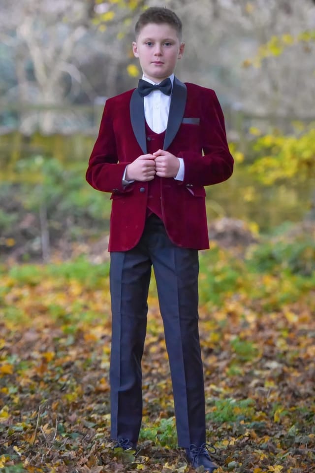 Vivaki Vivaki Men's 5 Piece Wine Velvet Tuxedo Suit - 2
