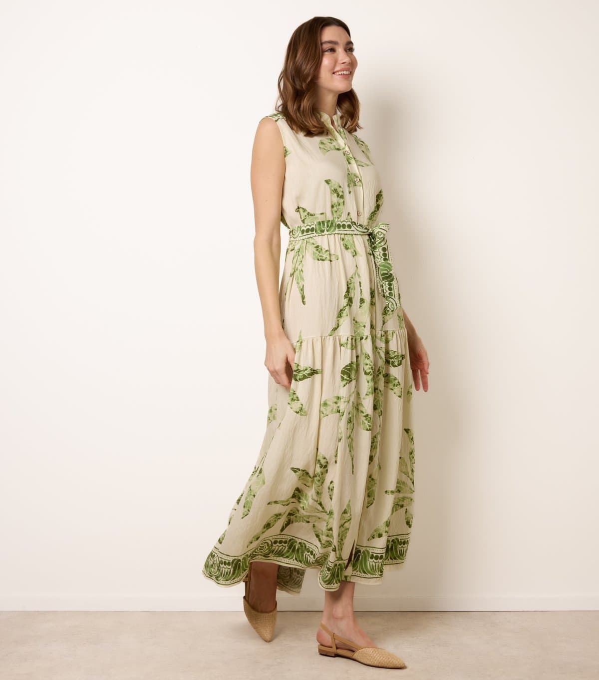 Blue Vanilla Women's Green Leaf Print Sleeveless Midi Dress Blue Vanilla New Look