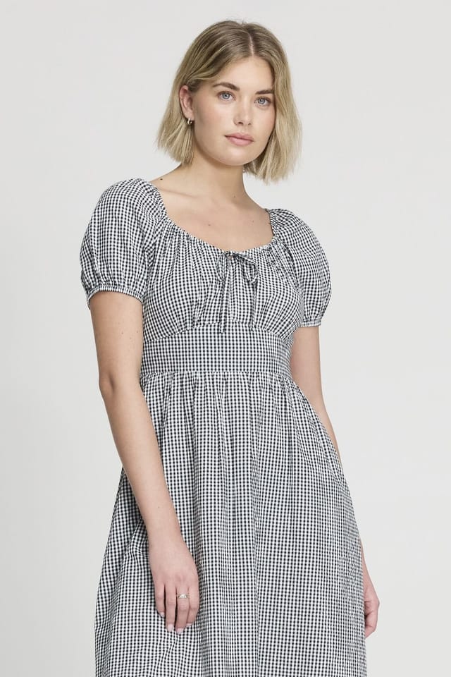 Finery London Finery London Women's Petite Kaitlyn Cotton Gingham Midi Dress in Black - 2