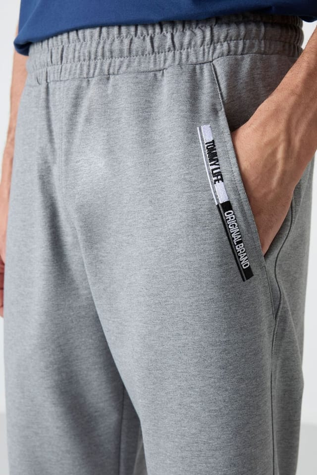 Tommy Life Tommy Life Men's Mid-Waist Capri Shorts in Grey - 3