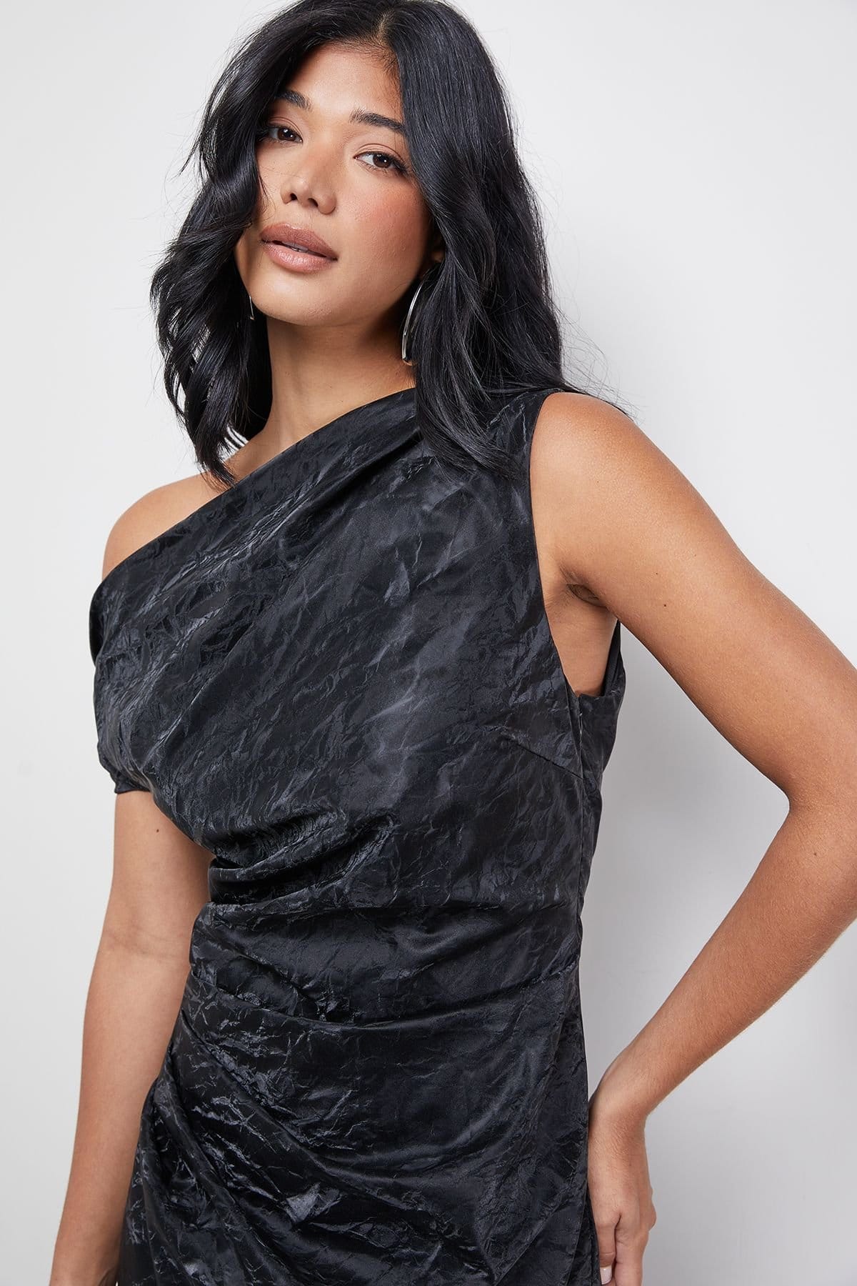 Warehouse Warehouse Women's Faux Crinkle Leather Fallen Shoulder Ruched Waist Midi Dress in Black - 4