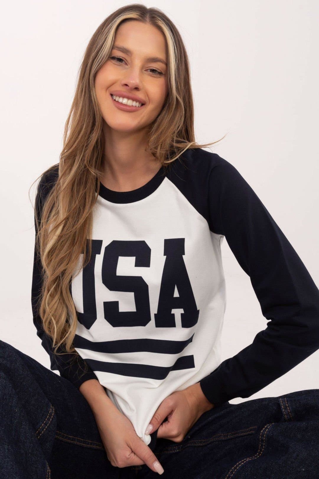 Love Lace Love Lace Women's Casual Slogan Sweatshirt Round Neck in Navy
